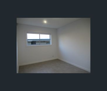 34B Longview Road, Gledswood Hills, NSW 2557 - Photo 6
