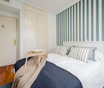 Calle de Ana de Austria, Madrid, Community of Madrid 28050 - Photo 1