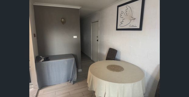 Spacious/Quiet 2 bedrooms Funitured Granny Flat at Carlingford - Photo 1