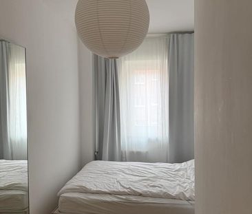 UNTERMIETE- Altbauwohnung in Winterhude - Photo 2