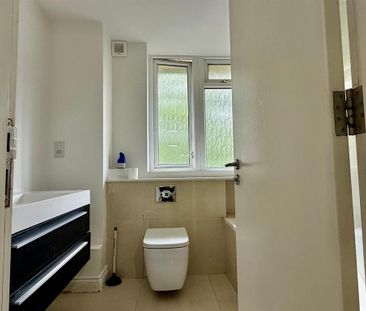 4 bedroom house share to rent - Photo 4