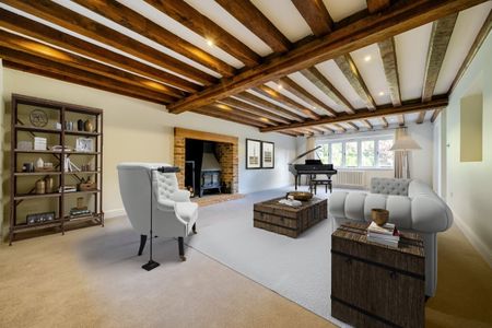 5 bedroom detached house to rent - Photo 2