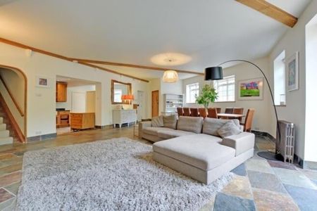 3 bedroom detached house to rent - Photo 3