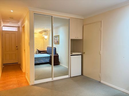 Great Location! - Photo 5