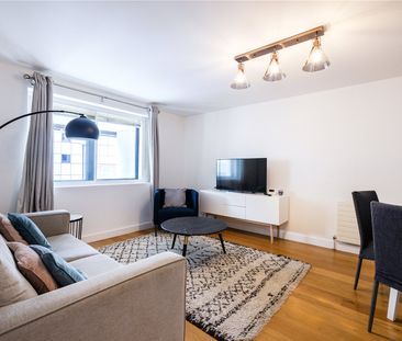 Turnmill Street, London, EC1M 5SY - Photo 2