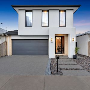THIS PROPERTY FEATURES: - Photo 2