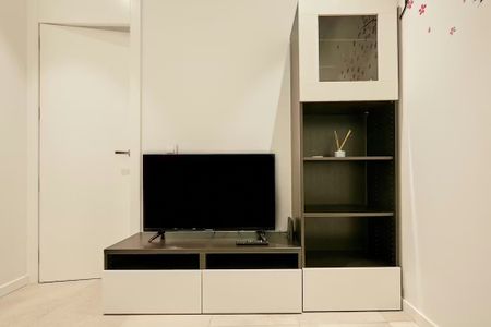 Calle Gonzalo de Córdoba, Madrid, Community of Madrid 28010 - Photo 5