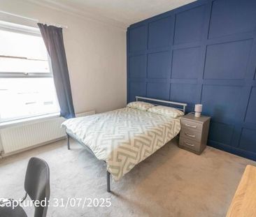 9, Gordon Street - Photo 4