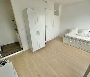 A LOUER - NANTES CANCLAUX - CHARMANT STUDIO MEUBLÉ - IDEAL ETUDIANT... - Photo 2