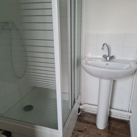 Location Appartement 1 pièce 23m² BOULOGNE SUR MER 62200 - Photo 4