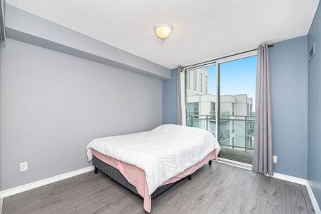 For Lease - 8 Rosebank Drive Unit# 17K, Toronto, Ontario - Photo 5