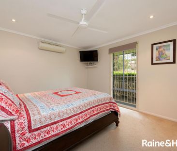 26 Peppertree Street, Sinnamon Park, QLD 4073 - Photo 6