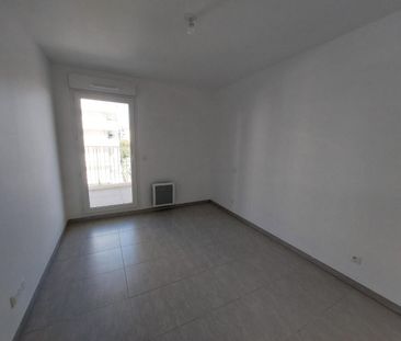 location Appartement T3 DE 58.8m² À MARSEILLE - Photo 4