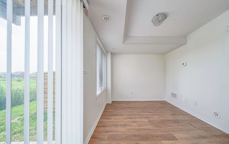 For Lease - 193 Danzatore Path, Oshawa, Ontario - Photo 3