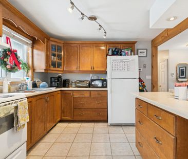 For Lease - 1 Middle Street, Georgina, Ontario - Photo 5