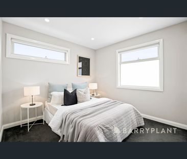 2/9 Cranbourne Avenue, Sunshine North, Vic 3020 - Photo 6