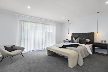 Family Home In The Heart Of Edithvale - Photo 3