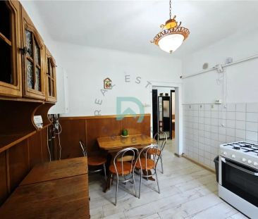 Închiriez 2 camere, Brasovul vechi - Fotografie 2