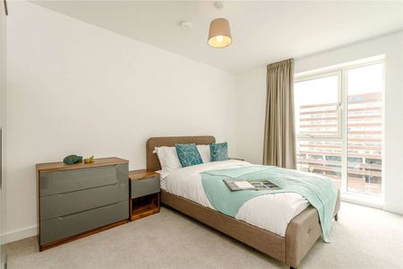 2 BED 2 BATH APARTMENT | AVAILABLE NOW | IN HIGH DEMAND | PARKING AVAILABLE | PRIME LOCATION | 24-HOUR CONCIERGE | RESIDENTS GYM - Photo 2