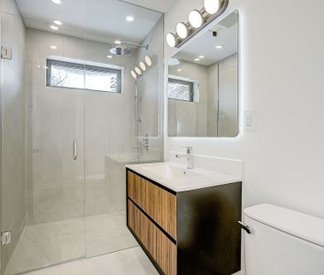 For Lease - 215 Churchill Avenue, Toronto, Ontario - Photo 3