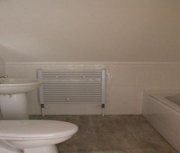 2 bedroom property to rent - Photo 6