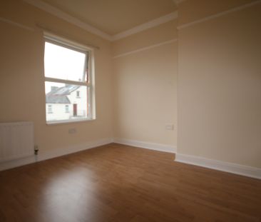 10 Victoria Road, Belfast, BT4 1QU - Photo 2