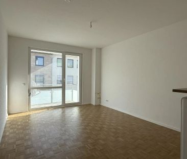 KREFELD-CITY - ERSTBEZUG NACH SANIERUNG: MODERNE 3-ZIMMERWOHNUNG MI... - Foto 1