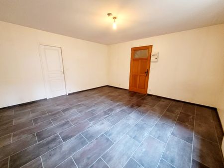 Location Appartement 2 pièces 43m² AUXONNE 21130 - Photo 5