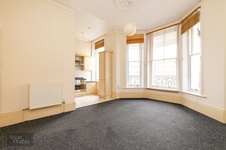 2 bed flat to rent in Warrior Square, St Leonards-on-Sea - Photo 2