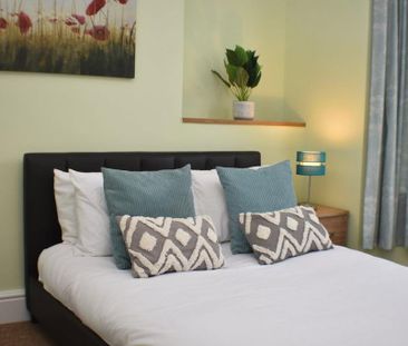 1 bedroom in a house share to rent - Photo 3