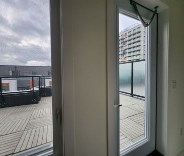 For Lease - 14 David Eyer Drive Unit# 1012, Richmond Hill, Ontario - Photo 2