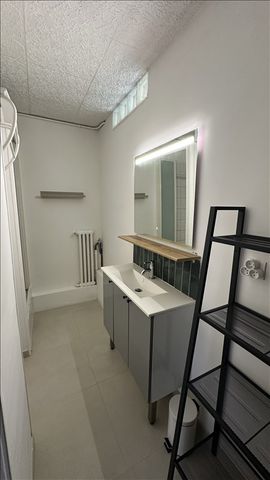 3 pièces - Meublé - 53,79 m² - 2ème étage - Colocation non autorisée - Photo 4