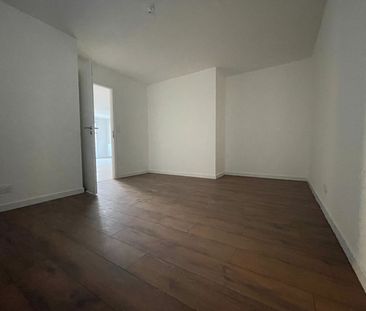 LOCATION d'un appartement T3 (65 m²) à DAMMARIE LES LYS - Photo 4