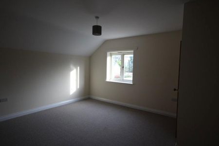 Property to rent - Photo 4