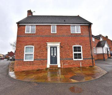 4 bedroom detached house to rent - Photo 4