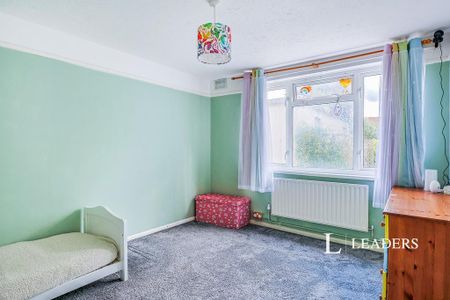 2 bedroom maisonette to rent - Photo 3