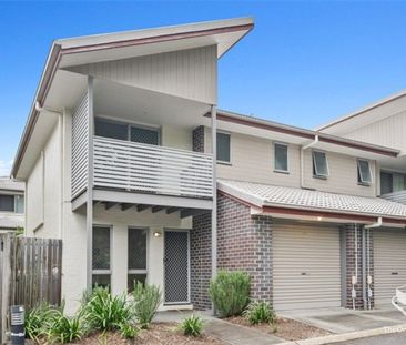 WALKING DISTANCE TO GARDEN CITY, LUXURY TOWNHOUSE FOR RENT, AIRCON ... - Photo 1