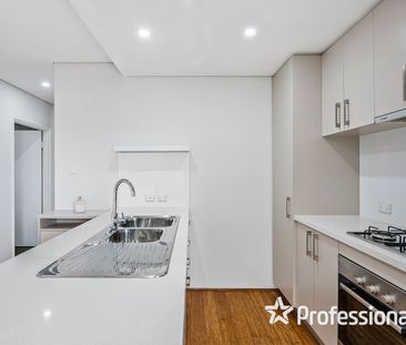 Modern 1st Floor Apartment! - Photo 6