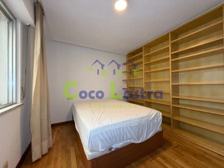 Piso de alquiler en Calle Conde de Cabarrús, Salesas - Foto 3