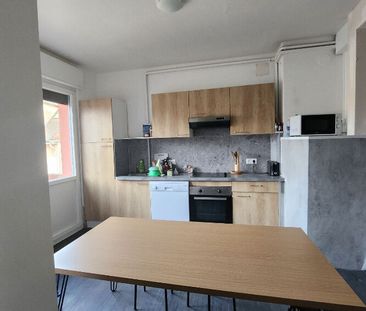 Chambre meublée en colocation à louer dans un appartement T5 en col... - Photo 3