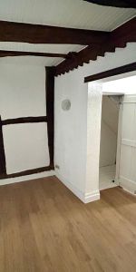 Location Appartement 1 pièce 28m² BOURG EN BRESSE 01000 - Photo 3