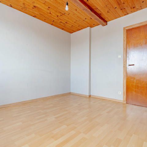 Appartement te huur in Jumet - Photo 1