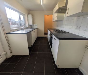 City Road, Beeston, NG9 2LQ - Photo 3