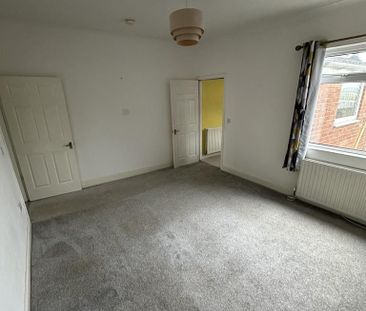 2 bedroom house to rent - Photo 1