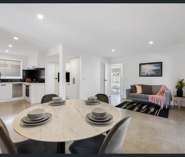 Stunningly Modern with No Carpets! - Photo 4