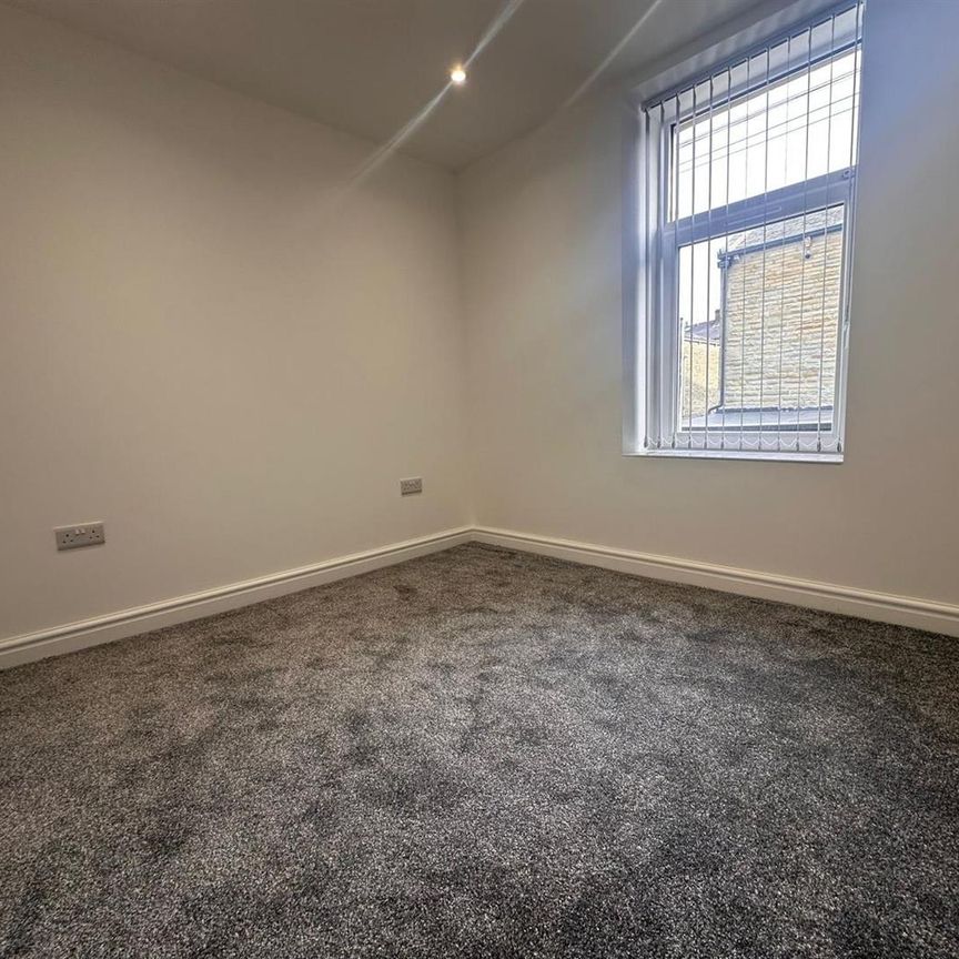 1 bed flat to rent in Queensberry Road, Burnley, BB11 - Photo 1