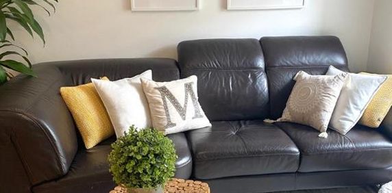 Magnifique condo rénové 4½ de 750 pi² face au parc Père-Marquette, un des secteurs les plus recherchés de Rosemont Petite Patrie. Dispo dès 15 juillet - Photo 2
