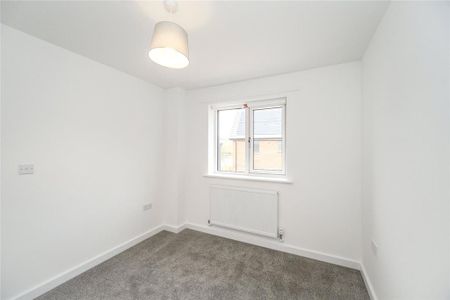 3 bedroom detached house to rent - Photo 5