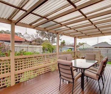 IMMACULATE FOUR BEDROOM FAMILY HOME: Featuring a garage with high c... - Photo 5