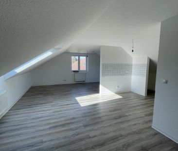 Moderne Singlewohnung mit weißem Tageslichtbad! - Photo 3